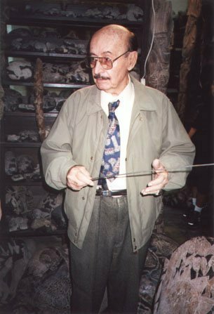 Dr Cabrera.jpg
