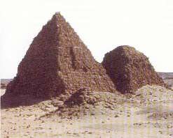 Nubische Mastabas.jpg